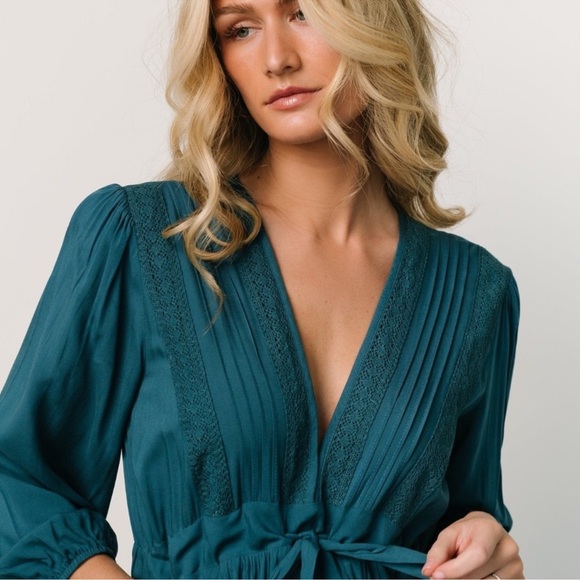 NEW Baltic Born Phillips Maxi Dress Persian Blue Medium Lined Tiered 3/4 Sleeves - Picture 3 of 16